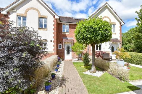 2 bedroom terraced house for sale, Peregrine Close, Hythe, Kent