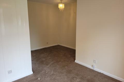 1 bedroom flat to rent, Lorimar Place, Carron, FK2