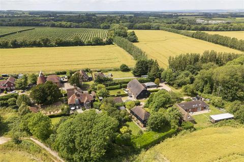 3 bedroom detached house for sale, Old Coach House, Bicknor, Sittingbourne