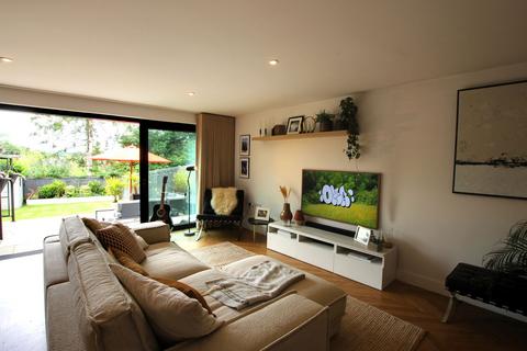 undefined, Wivelsfield Road, Haywards Heath, RH16
