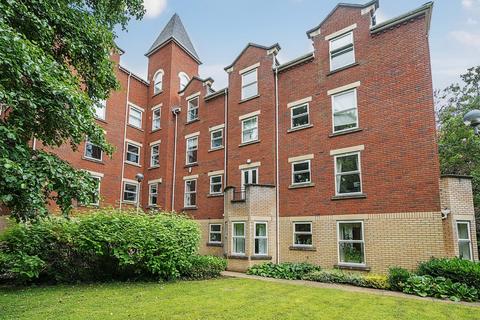 2 bedroom flat for sale, Gardenhurst, 45 Cardigan Road, Headingley, Leeds, LS6