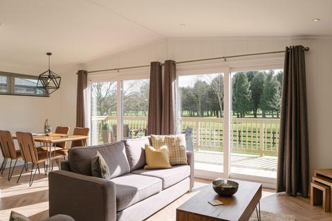 2 bedroom lodge for sale, Laceby Lincolnshire