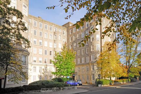 2 bedroom flat for sale, Circus Road, St John's Wood, London, NW8