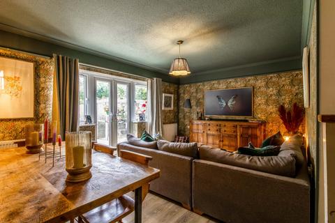 3 bedroom semi-detached house for sale, Bunting Way, Nailsworth, Stroud, Gloucestershire, GL6