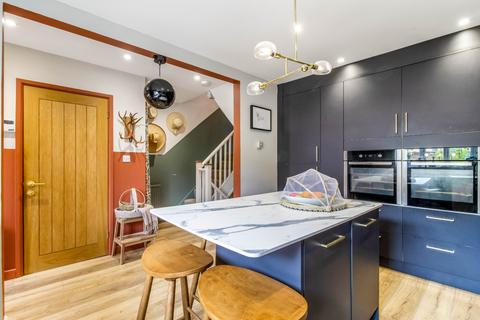 38 Bunting Way, Nailsworth, Stroud, GL6 0TQ