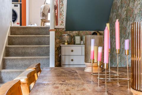38 Bunting Way, Nailsworth, Stroud, GL6 0TQ