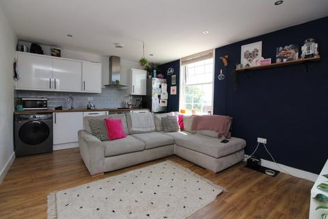 2 bedroom apartment for sale, Hitchin Road, Henlow Camp, Henlow, SG16