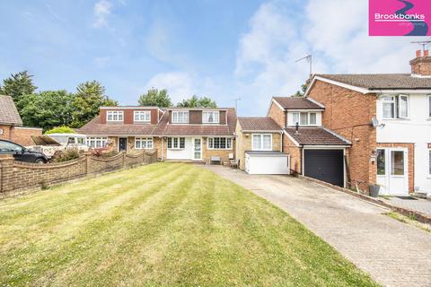 4 bedroom semi-detached house for sale, Phelps Close, West Kingsdown, TN15