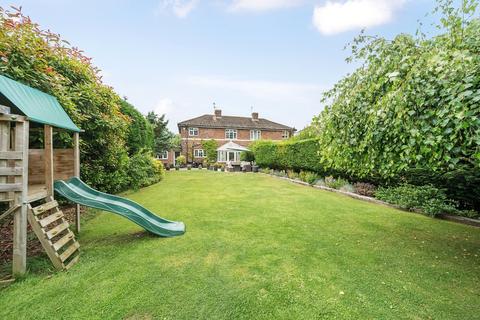 3 bedroom semi-detached house for sale, Nightingale Crescent, West Horsley, KT24