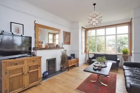 265 Dover Road, Folkestone, CT19 6NT