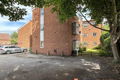 2 bedroom flat for sale, St Georges Court, Newark NG24