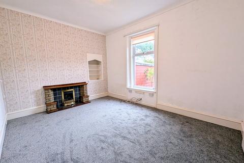 4 bedroom terraced house to rent, Raise Street, Saltcoats KA21