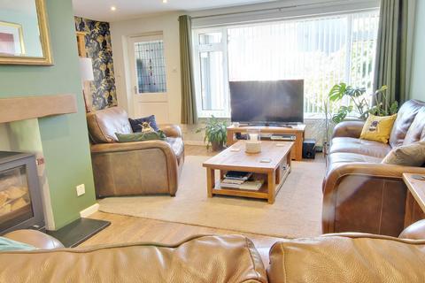 4 bedroom detached house for sale, Langdown Lawn Close, Hythe