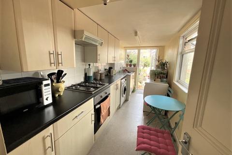 1 bedroom ground floor flat for sale, Cottage Grove, Southsea, Hampshire