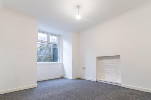 1 bedroom flat to rent, North Road, Ferndale CF43