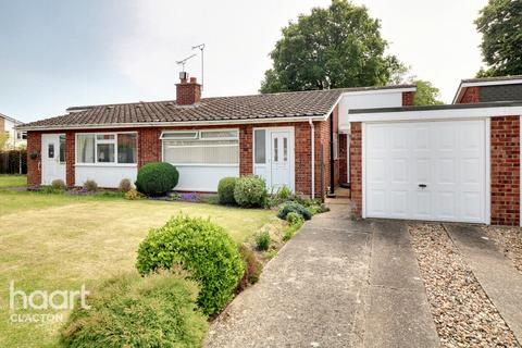 2 bedroom semi-detached bungalow for sale, Martinsdale, Clacton-On-Sea