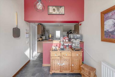 36 Forker Avenue, Rosyth, Dunfermline, KY11 2UF