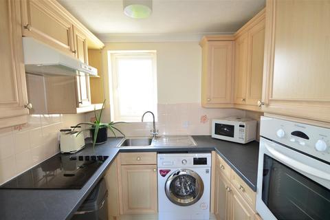 2 bedroom apartment for sale, Emslie Road, Falmouth TR11