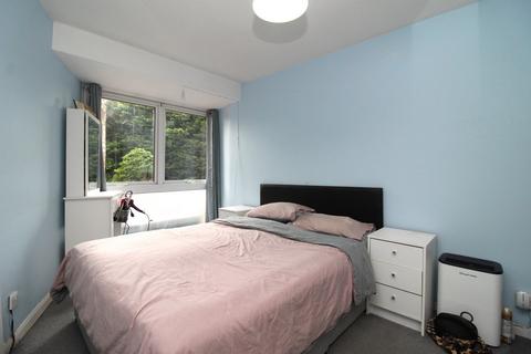 2 bedroom flat for sale, Station Road, Herne Bay, CT6