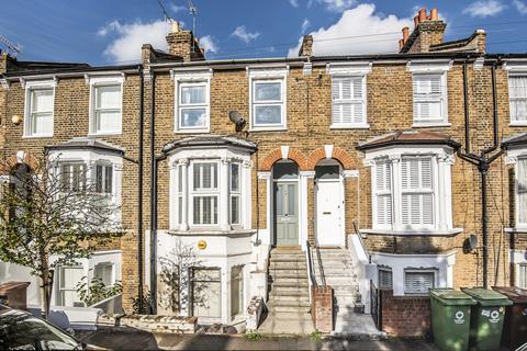 2 bedroom maisonette to rent, Rodwell Road East Dulwich SE22