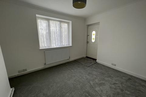 1 bedroom flat to rent, Wimborne Road, Bournemouth,