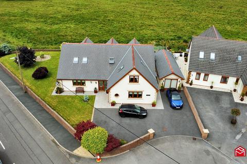 5 bedroom detached bungalow for sale, Pen-y-banc, Rhigos, Aberdare, Rhondda Cynon Taff. CF44 9YT