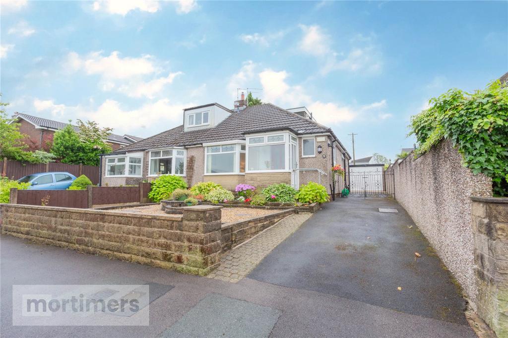 Durham Drive, Oswaldtwistle... 2 bed bungalow for sale £189,950