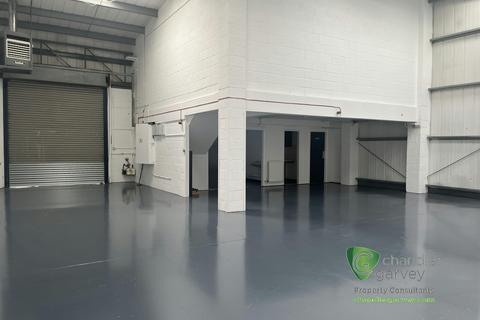 Industrial unit to rent, Southern Road, Aylesbury HP19