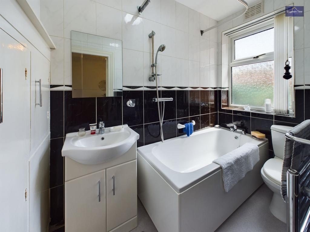 GF Bathroom