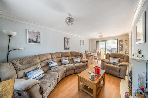 3 bedroom end of terrace house for sale, Sunbury-on-Thames,  Surrey,  TW16