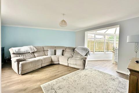 3 bedroom terraced house for sale, Kiln Way, Verwood, Dorset, BH31