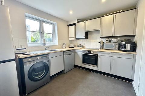 3 bedroom terraced house for sale, Kiln Way, Verwood, Dorset, BH31