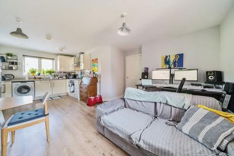 2 bedroom ground floor flat for sale, Barber Road, Basingstoke