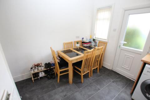 2 bedroom terraced house to rent, Lilford Street, Leigh WN7