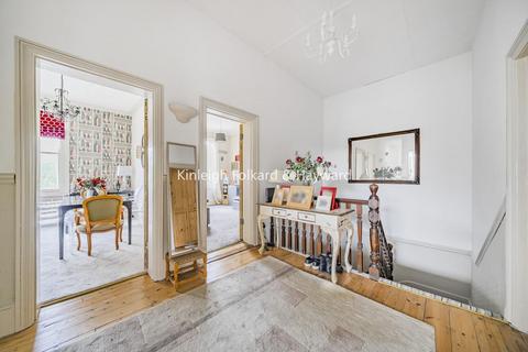 Bromley Avenue, Bromley, Kent, BR1