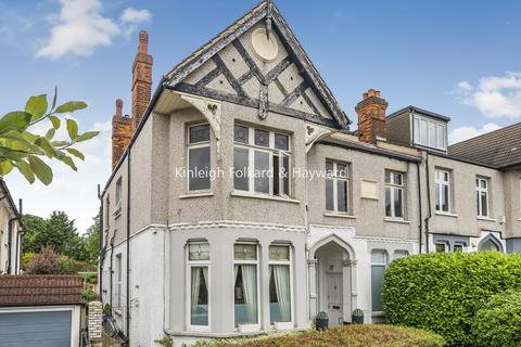 4 bedroom flat for sale, Bromley Avenue, Bromley, Kent, BR1