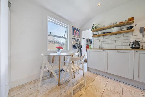 10a Wingford Road, London, SW2 4DS