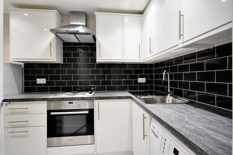 2 bedroom maisonette to rent, Euston Road, Fitzrovia, London, NW1