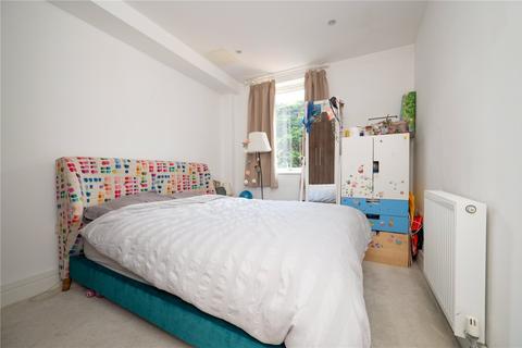 2 bedroom flat for sale, Victoria House, 117-129 Victoria Street, St. Albans, Hertfordshire