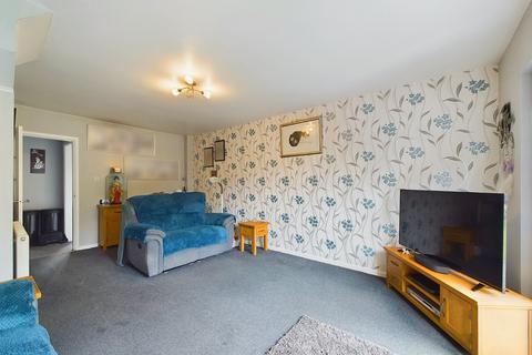 2 bedroom end of terrace house for sale, Trelawney Close, Worcester, Worcestershire, WR2