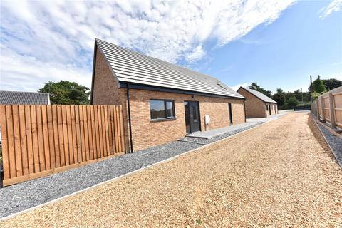 3 bedroom bungalow for sale, Turnpike Road, Red Lodge, Bury St. Edmunds, Suffolk, IP28