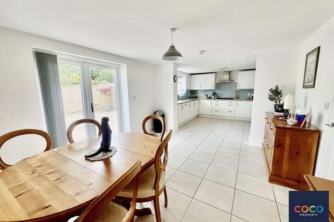 3 bedroom detached house for sale, Oldridge Road, Weymouth DT3