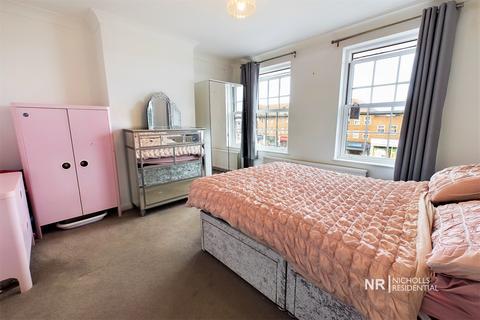 375b Hook Road, Chessington, KT9 1EL