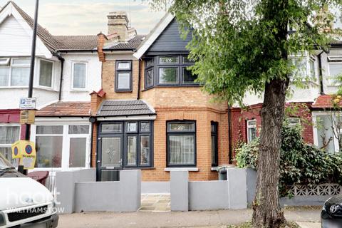 11 Cecil Road, Walthamstow, London, E17 5DH