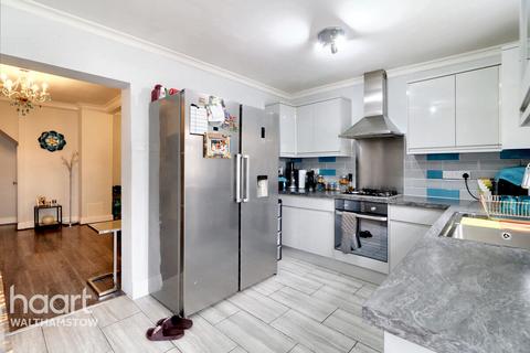 11 Cecil Road, Walthamstow, London, E17 5DH