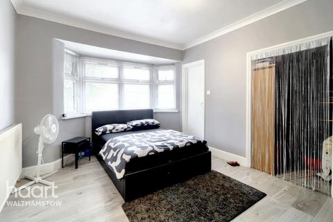 11 Cecil Road, Walthamstow, London, E17 5DH