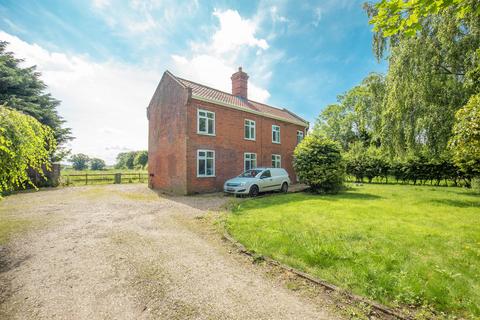 4 bedroom detached house to rent, High Green, Great Melton