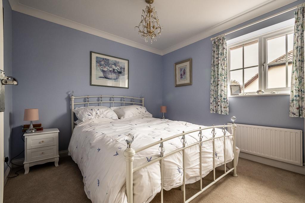 8 Roche Gardens - Web-37