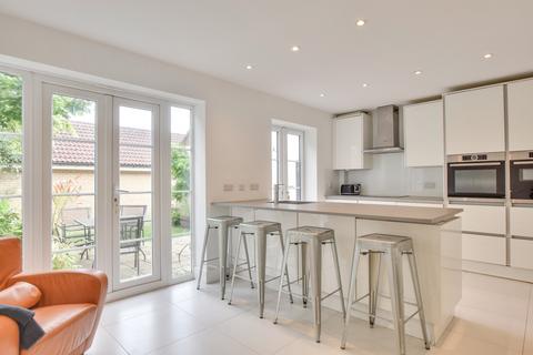 73 Baynard Avenue, Little Dunmow, Dunmow, CM6 3FD
