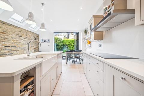 5 bedroom terraced house for sale, Ivy Crescent, London W4